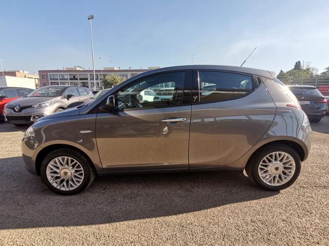 LANCIA Ypsilon 1.2 69 CV 5 porte Gold