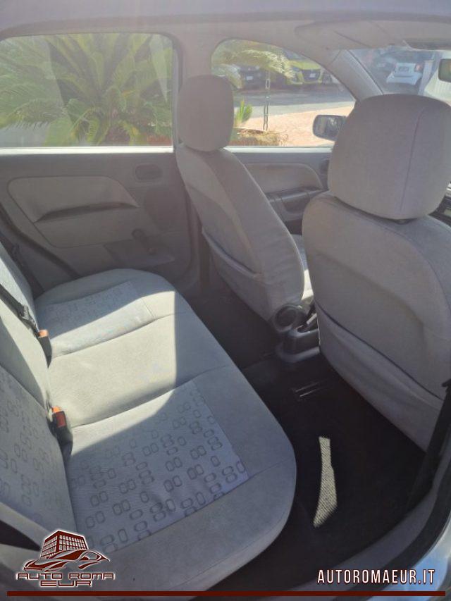 FORD Fiesta 1.2 16V 5 PORTE UNIPRO! NEOPATENTATI!