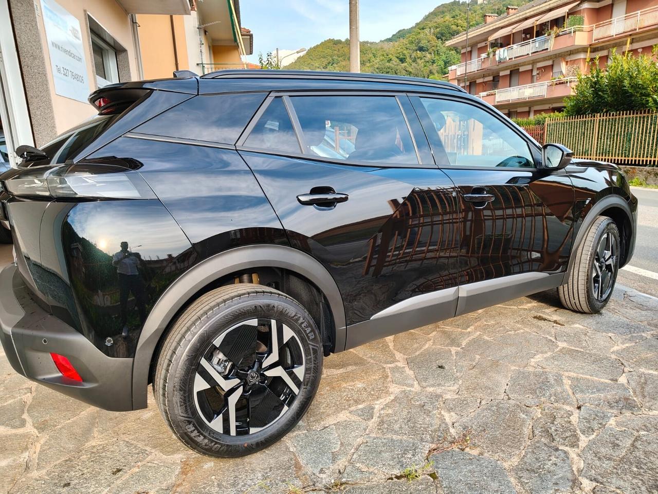 Peugeot 2008 PureTech 100 S&S Allure