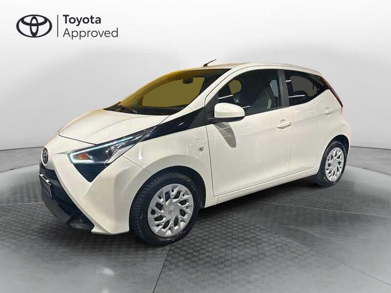 Toyota Aygo 1.0 72 CV x-play