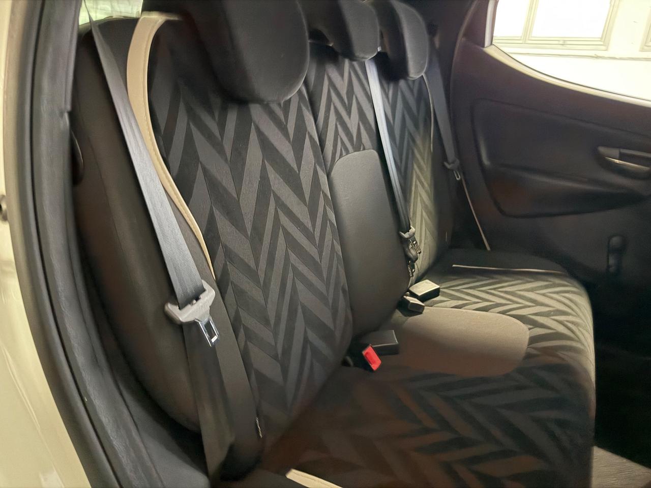 Lancia Ypsilon 1.2 69 CV 5 porte Benz/GPL Ecochic Gold