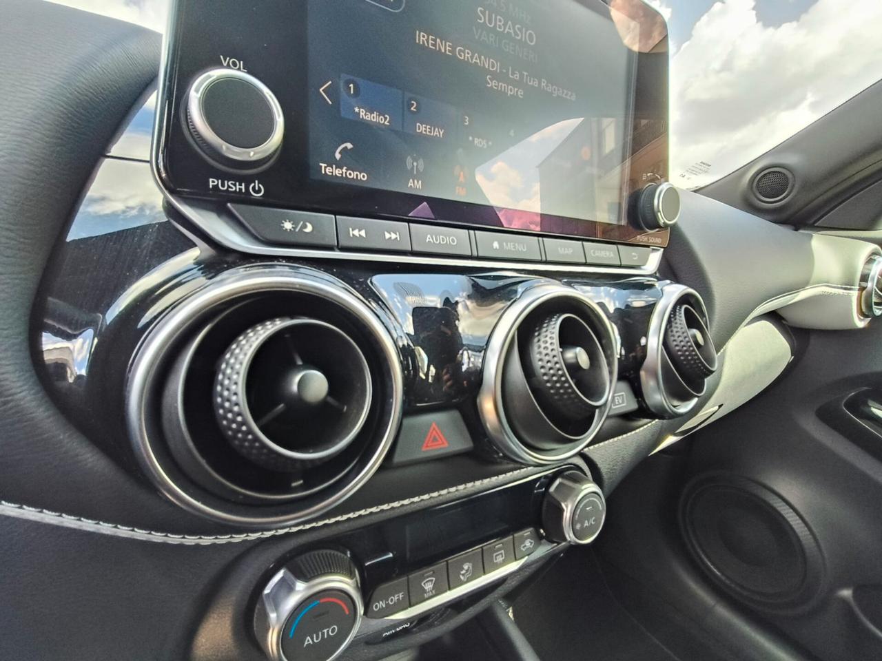Nissan Juke 1.6 HEV Premiere Edition
