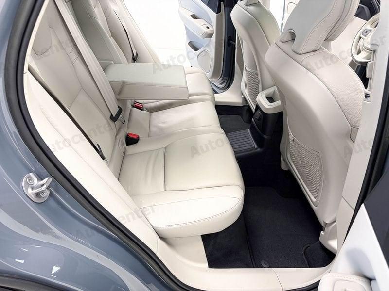 Volvo XC60 T6 PLUG IN ULTIMATE DARK AWD AUT