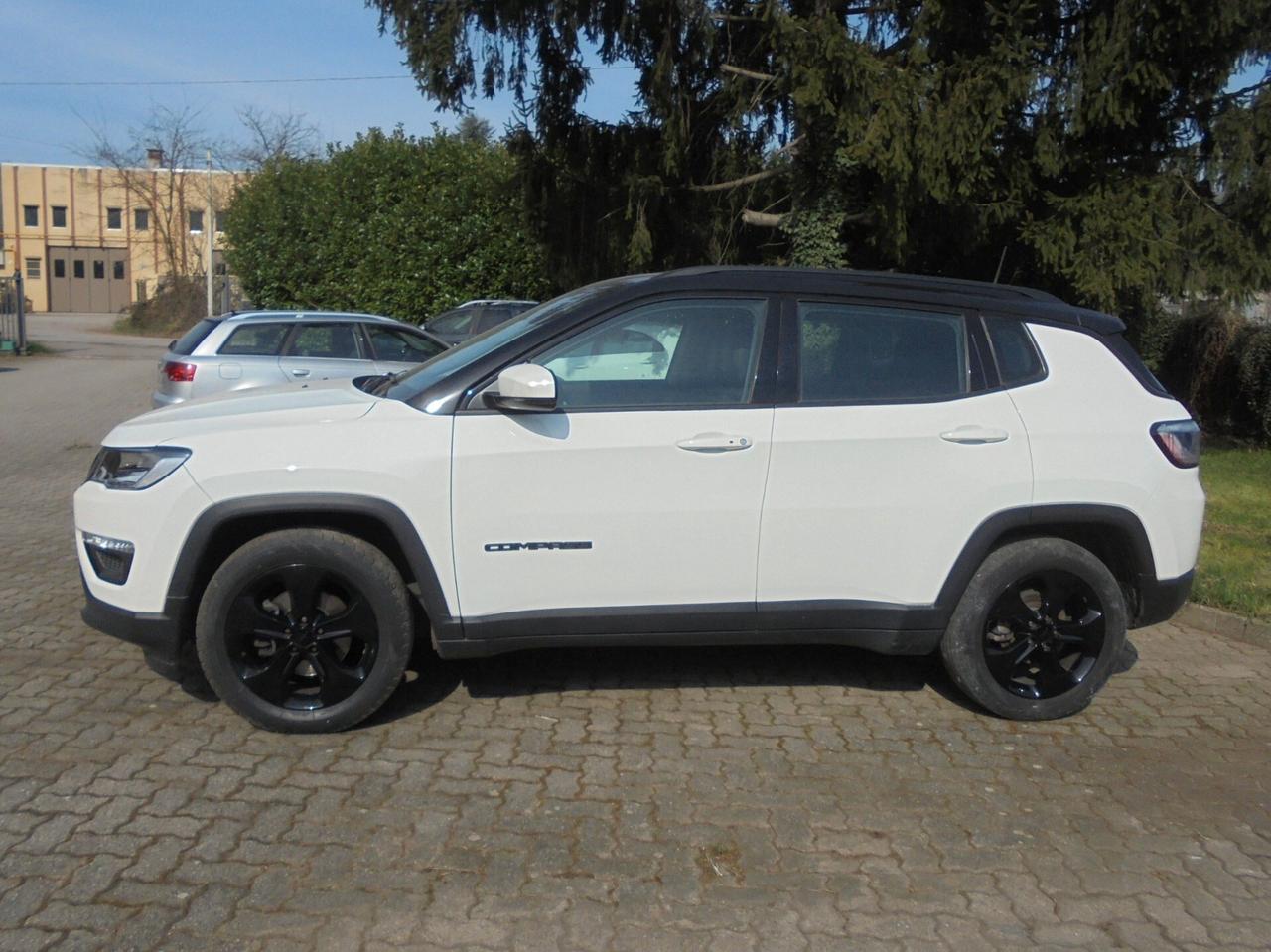 Jeep Compass 1.4 MultiAir 2WD Night Eagle con gancio traino estraibile