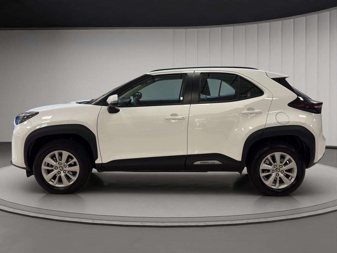 Toyota Yaris Cross 1.5h Active fwd 116cv e-cvt