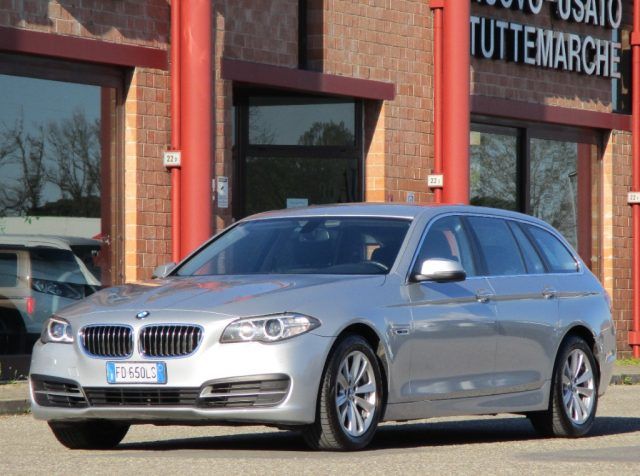 BMW 530 d xDrive 258CV Touring Business aut.