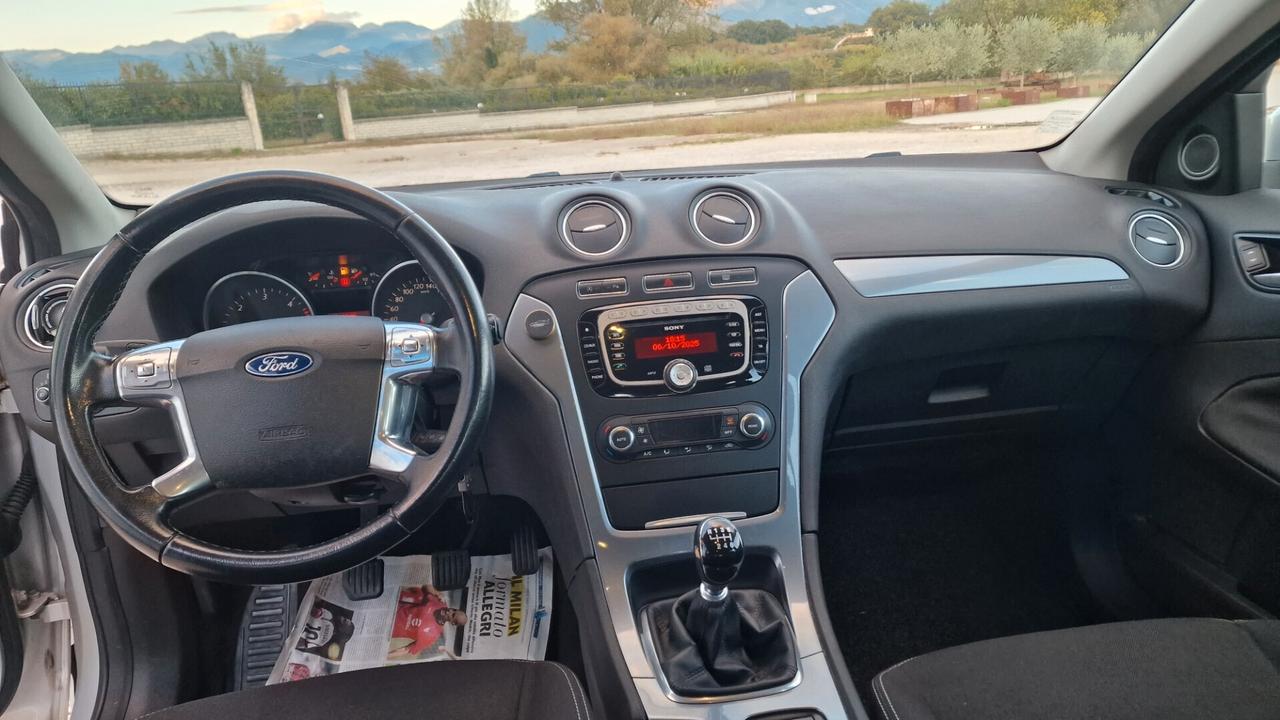Ford Mondeo 1.6 TDCi 115 CV S.W Titanium - 2012