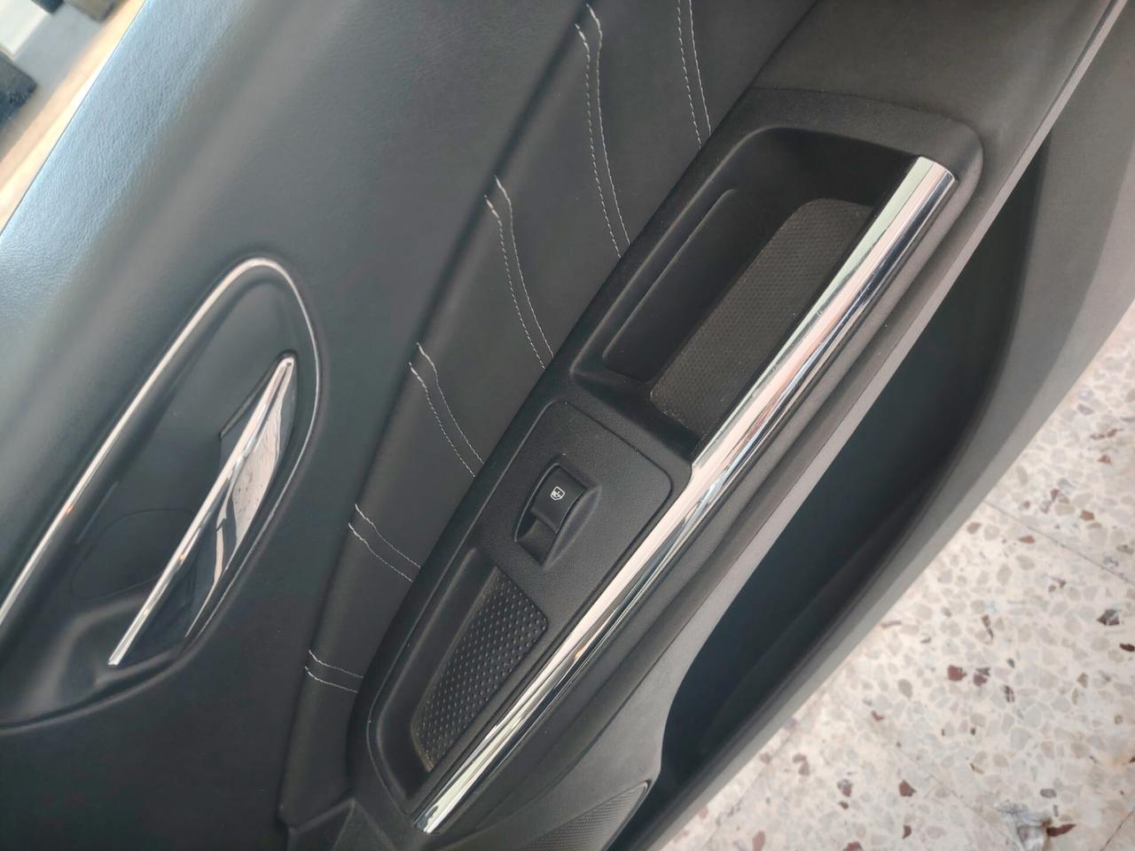 Lancia Delta 1.6 MJT DPF Silver