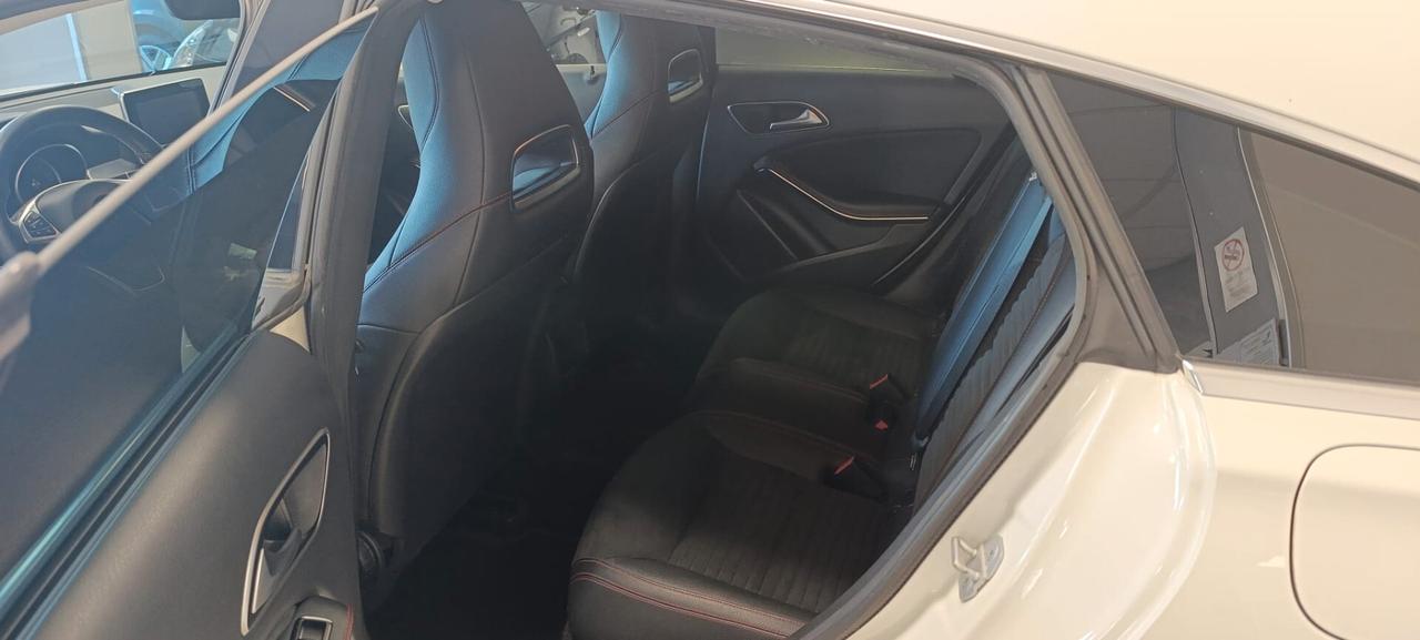 Mercedes-benz CLA 200 d S.W. 4Matic Automatic Premium