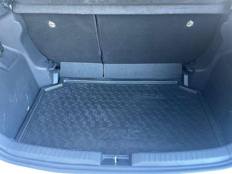Toyota Yaris Yaris 1.5h Trend