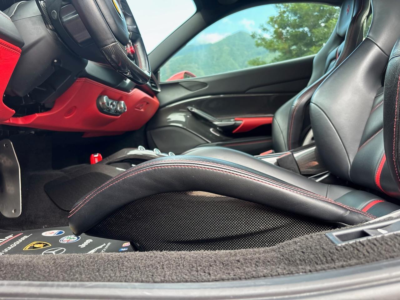 Ferrari 488 GTB ROSSO CORSA PERLA -FULL- CARBONIO TOTALE
