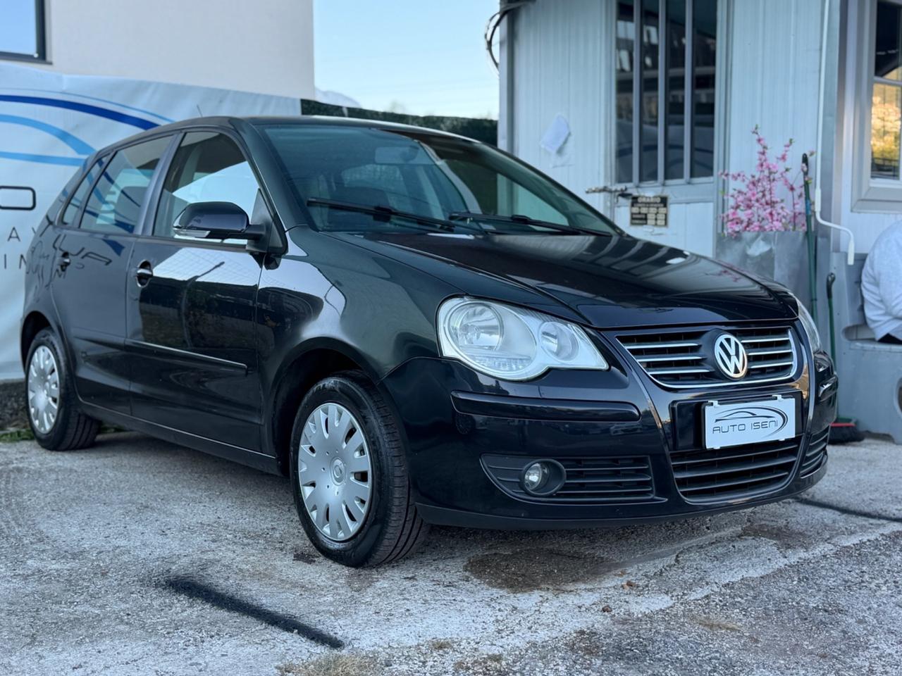 Volkswagen Polo 1.4 16V FSI 5p. Sportline