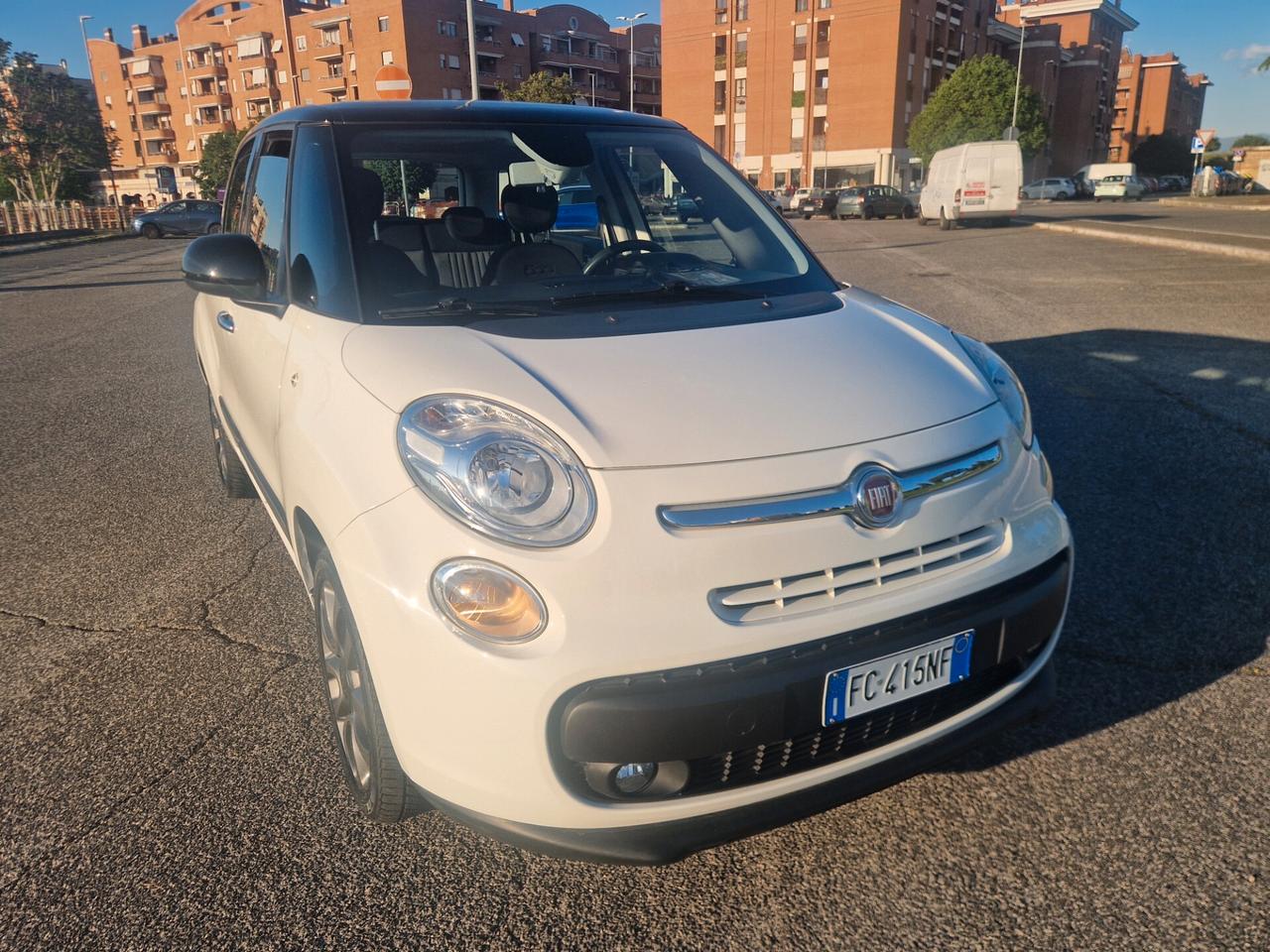 Fiat 500L 1.4 95cv Lounge 109 mila km