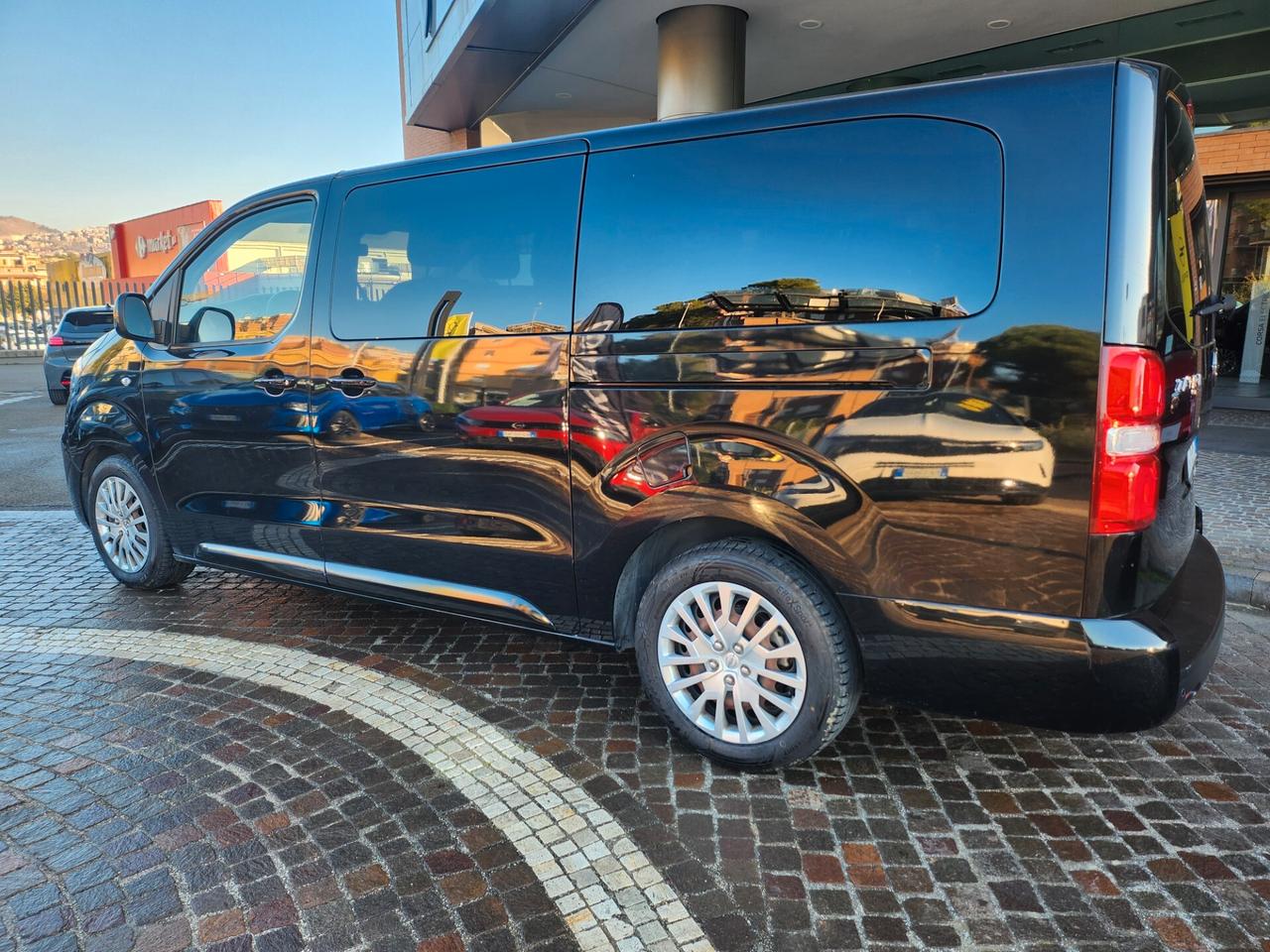 Opel Zafira Life LUNGA Busines Edition 2.0tdi 145cv AUTOMATICO