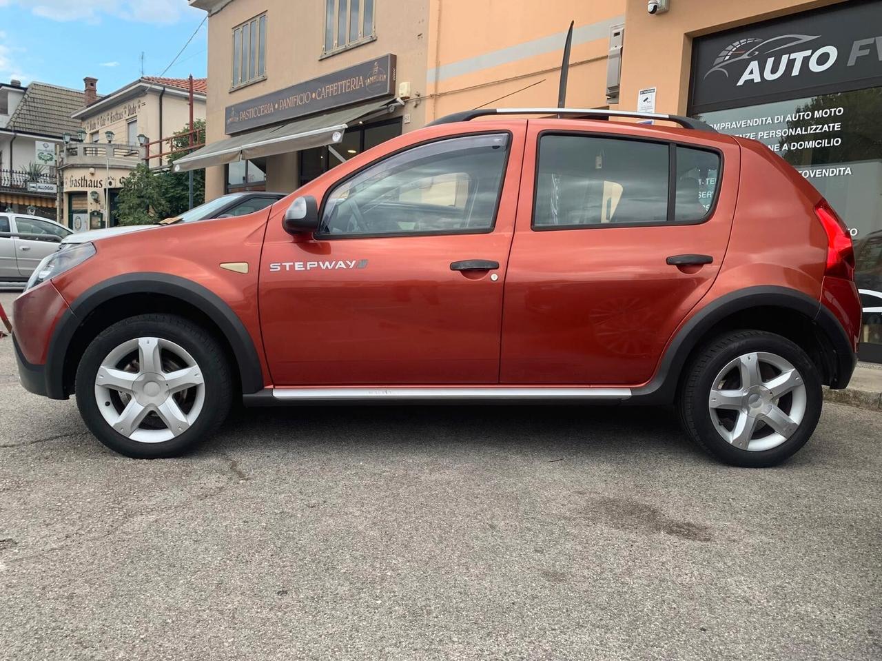 Dacia Sandero Stepway 1.5 dCi 70CV Neopatentati