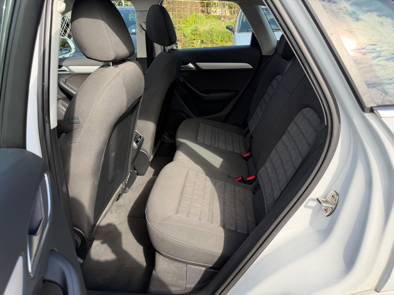 Audi Q3 2.0 TDI 150 CV quattro S tronic Sport