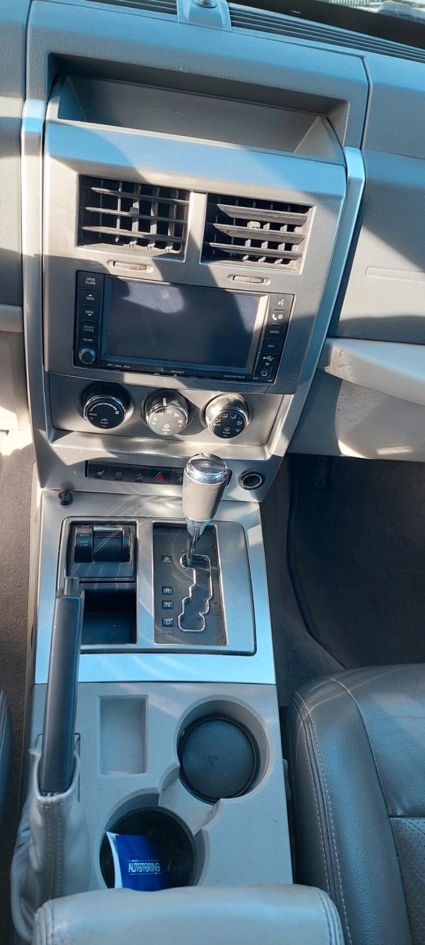 Jeep Cherokee 2.8 CRD DPF Limited Auto