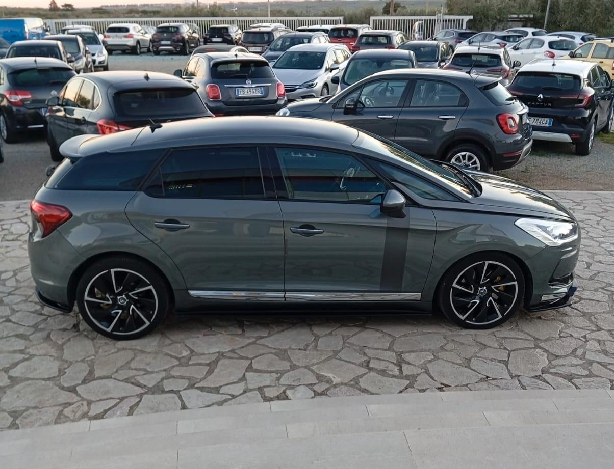Ds DS5 5 2.0 HDi 160 aut. So Chic