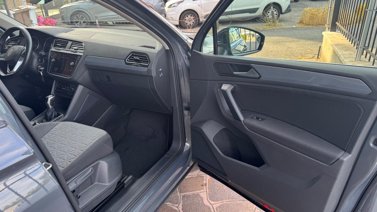 Volkswagen Tiguan 2.0 TDI 150 CV SCR DSG 4MOTION Life PARI A NUOVA
