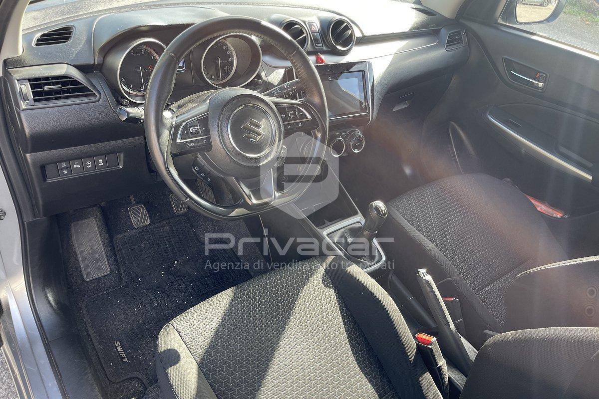 SUZUKI Swift 1.2 Hybrid Top