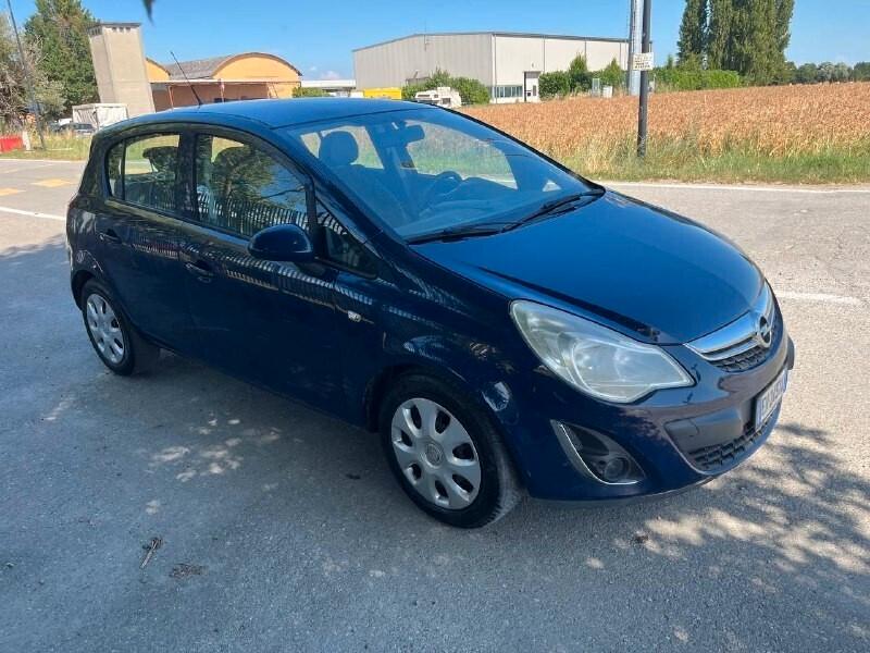 Opel Corsa 1.2 5 porte Metano