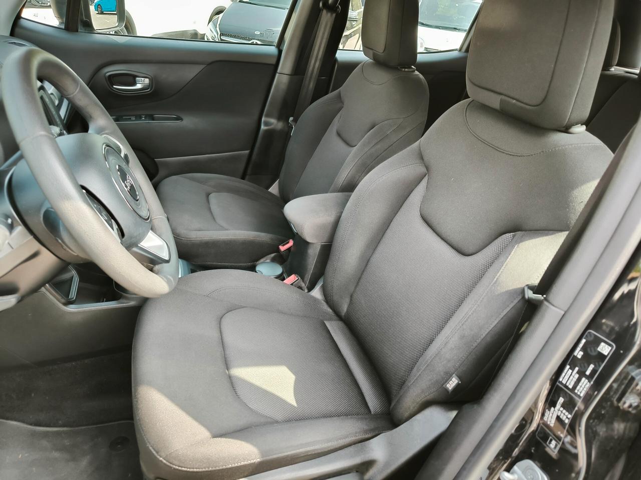 Jeep Renegade 1.6 Mjt Sport