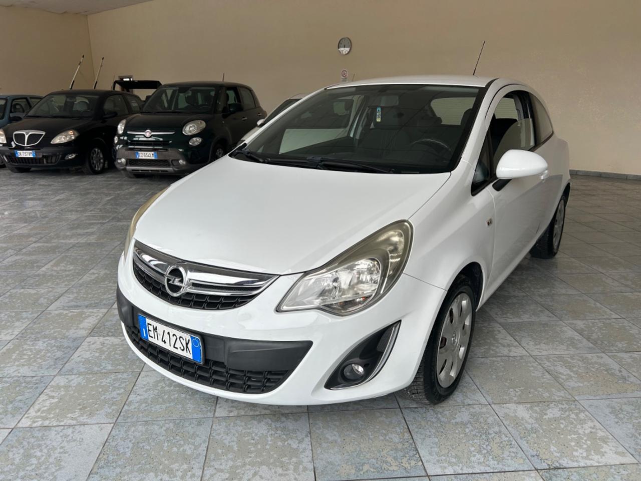 Opel Corsa 1.2 85CV 3 porte GPL-TECH Edition