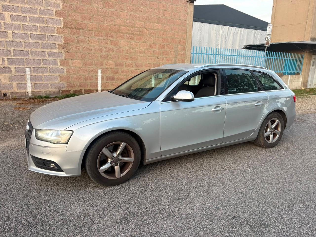 Audi A4 Avant 2.0 TDI 143CV 212.000 KM TENUTO OTTIMI