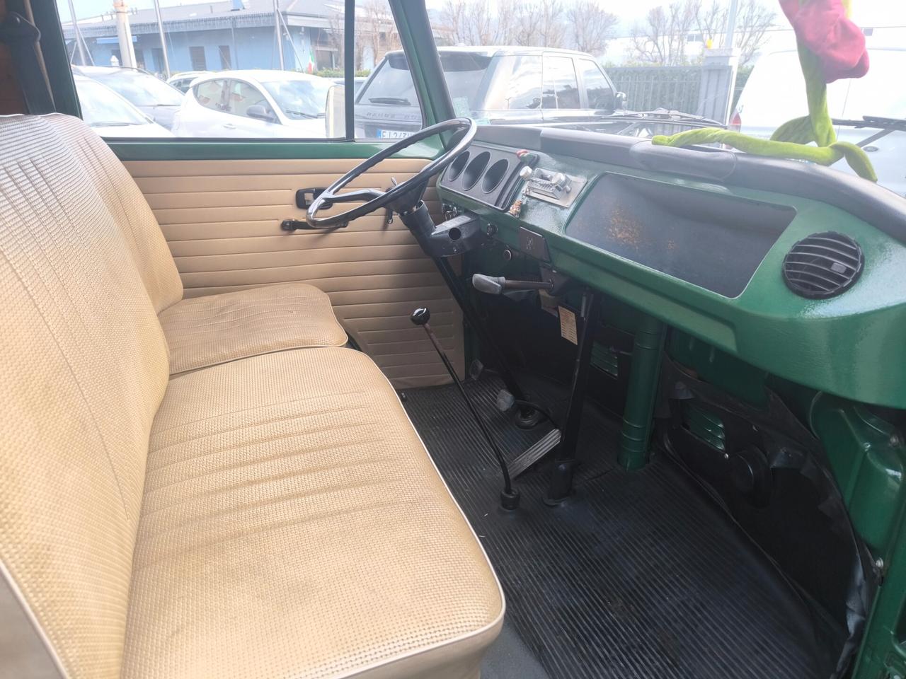 VOLKSWAGEN T2 1,6 BENZINA- I°SERIE – 1971 -FRECCE BASSE