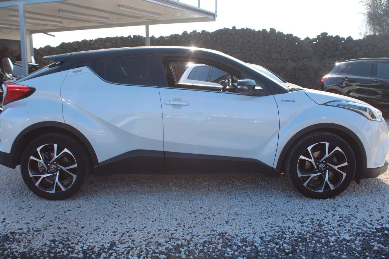 Toyota C-HR 1.8 Hybrid E-CVT Trend