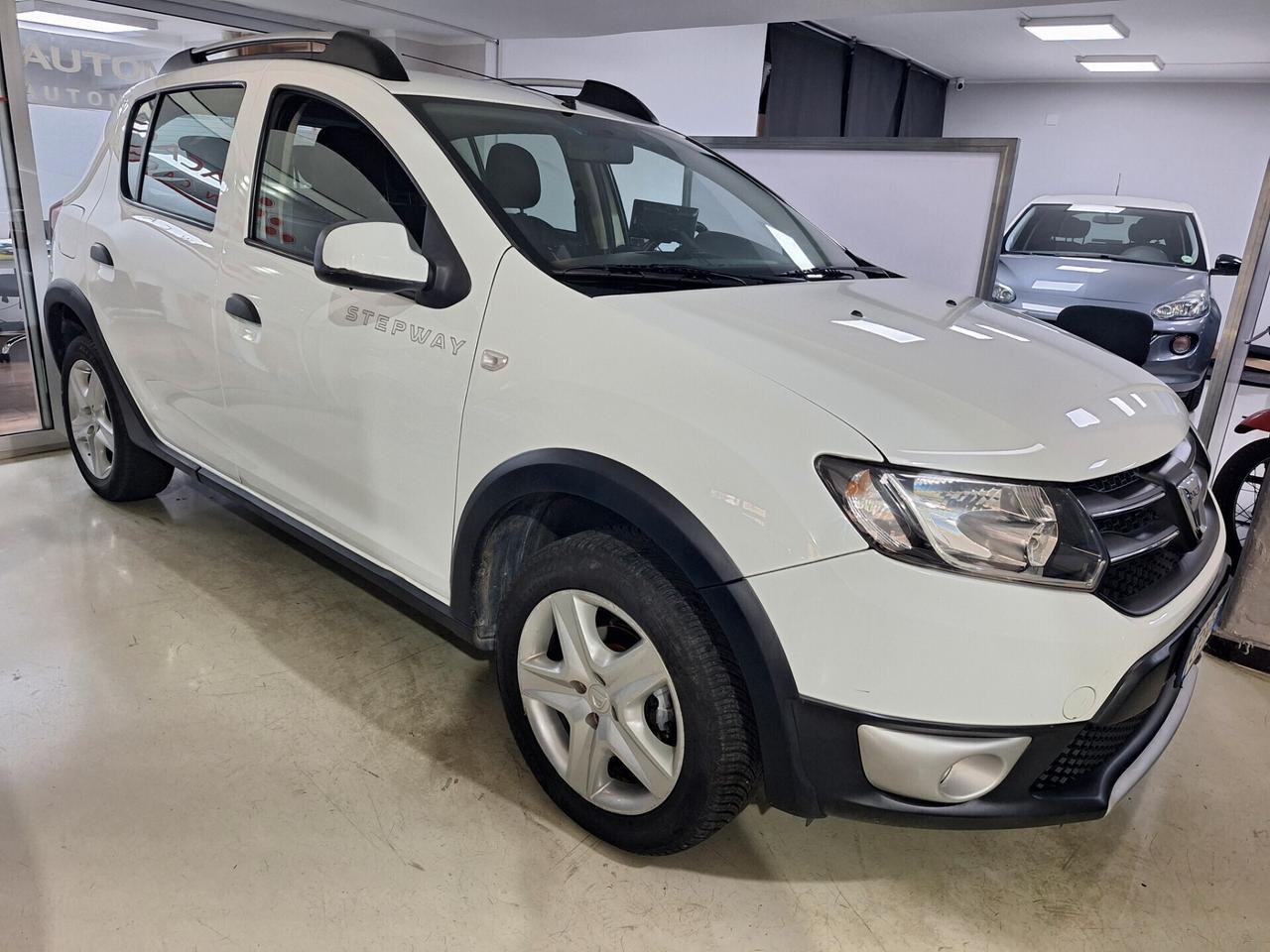 Dacia Sandero Stepway 900 GPL (NUOVO) 90cv Prestige