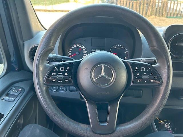 Mercedes-benz Sprinter K43/35 319 CDI RWD TA Tourer