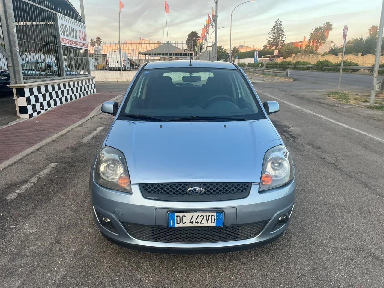Ford Fiesta 1.4 TDCi 3p. Ghia 2006
