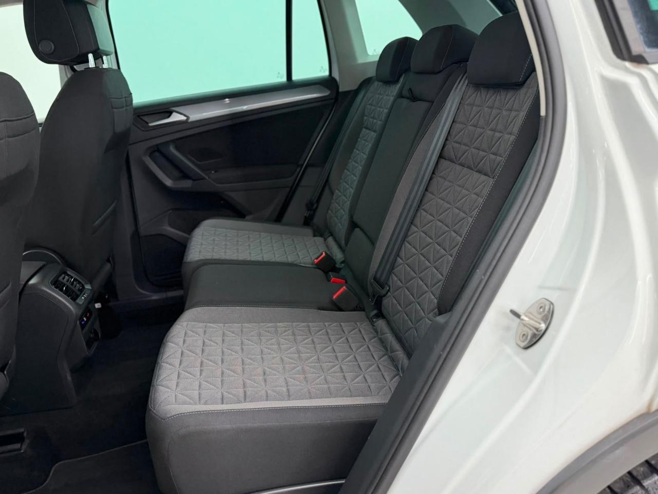 Volkswagen Tiguan 2.0 TDI 150 CV SCR DSG Elegance