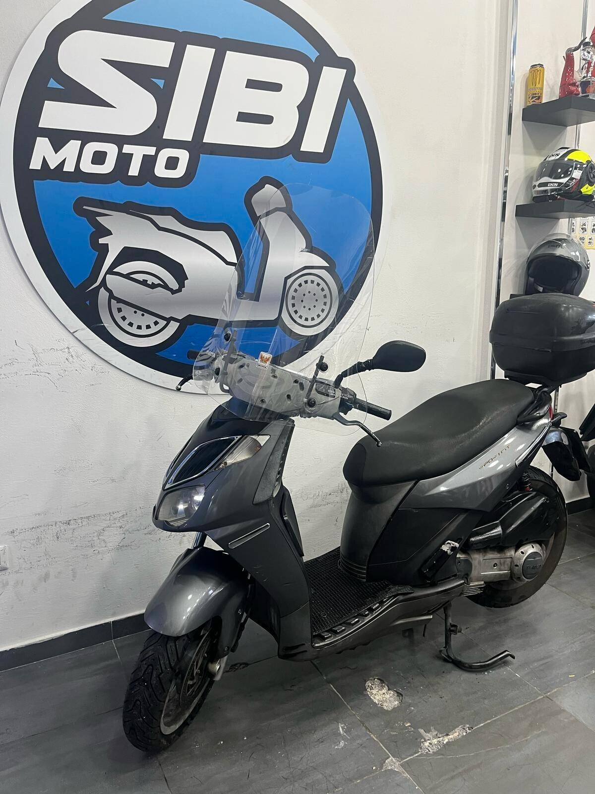 APRILIA SPORTCITY 250