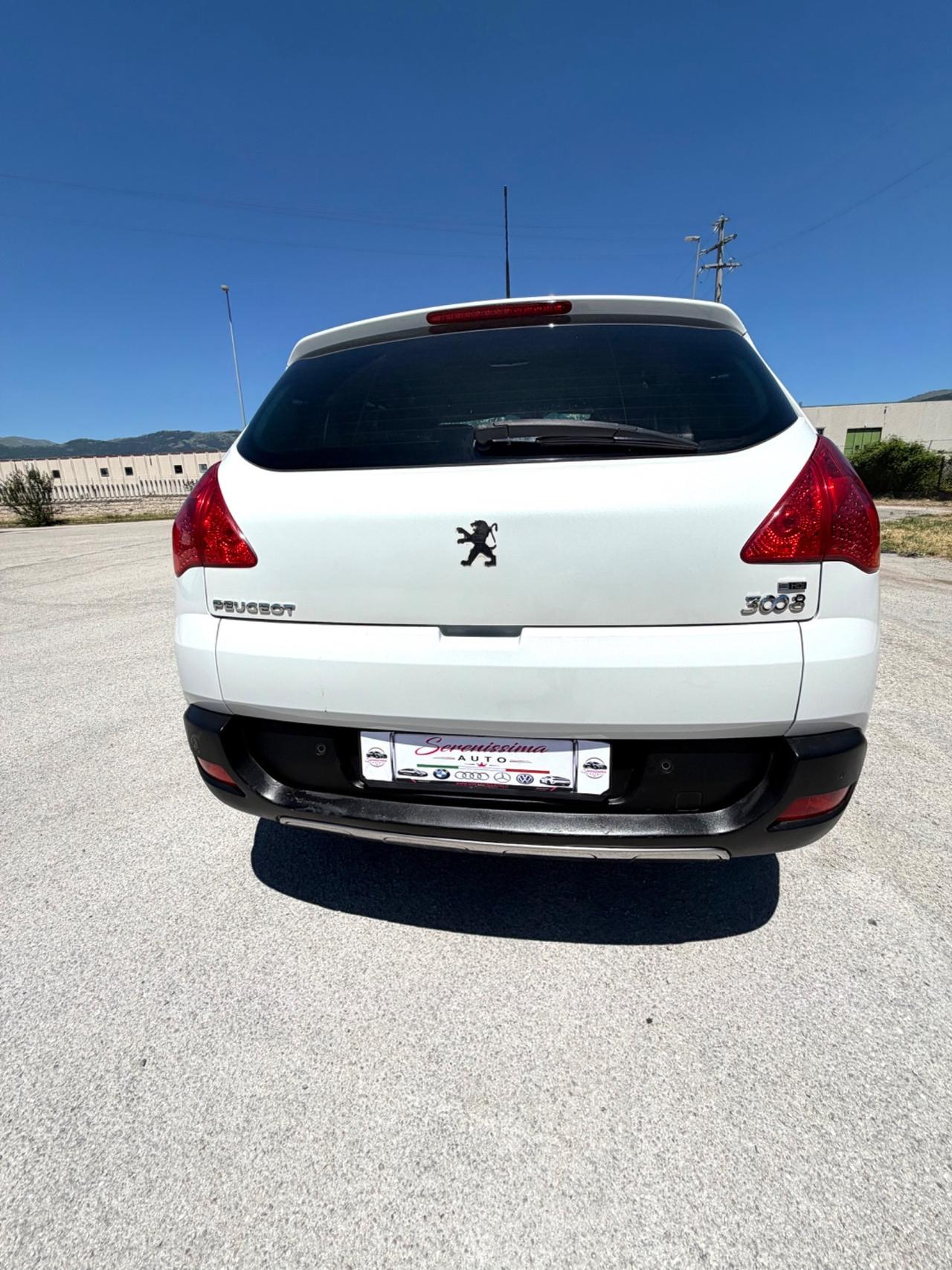 Peugeot 3008 1.6 e-HDi 115CV cambio robotizzato Stop&Start Active