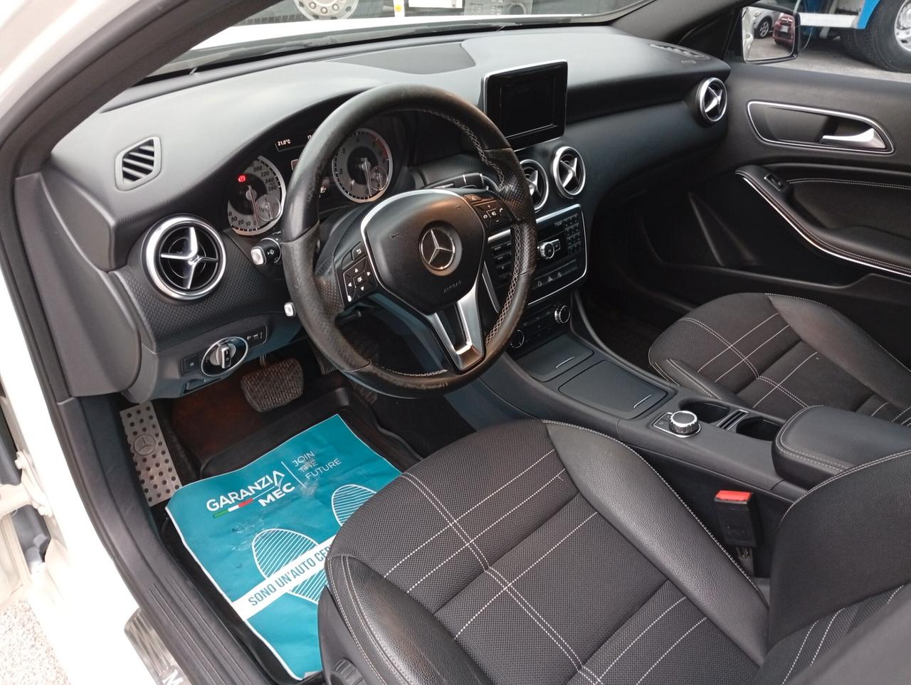 Mercedes-benz A 180 CDI Automatic Dark Night Edition