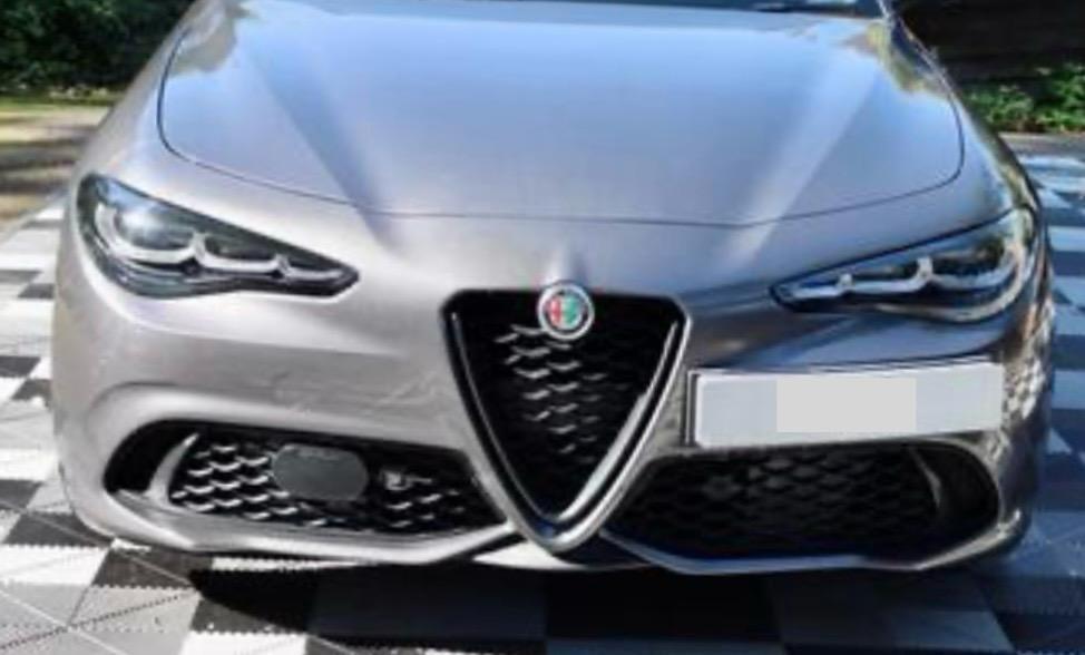 Alfa Romeo Giulia 2.0 280 CV Q4 Ti-Rata da 285€ al mese