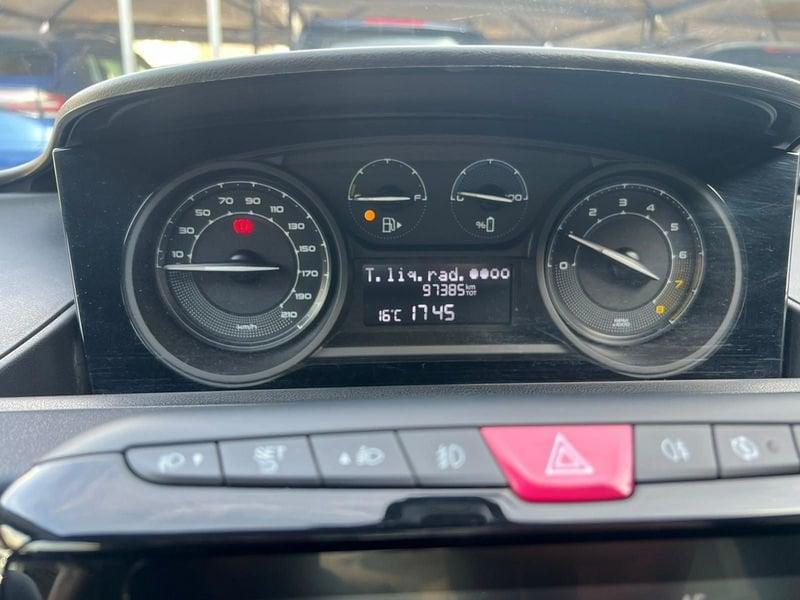 Lancia Ypsilon 1.0 FireFly 70cv Hybrid Gold Plus