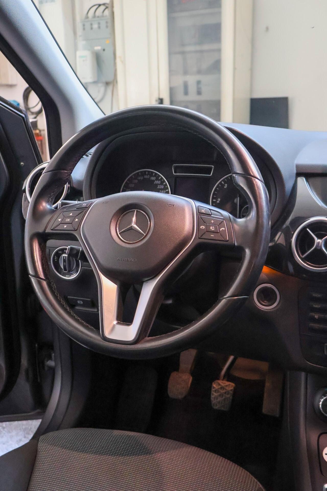 Mercedes-benz B 180 CDI