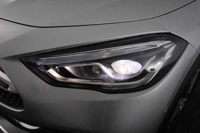 MERCEDES-BENZ CLA sse GLA GLA 180 d Automatic Premium