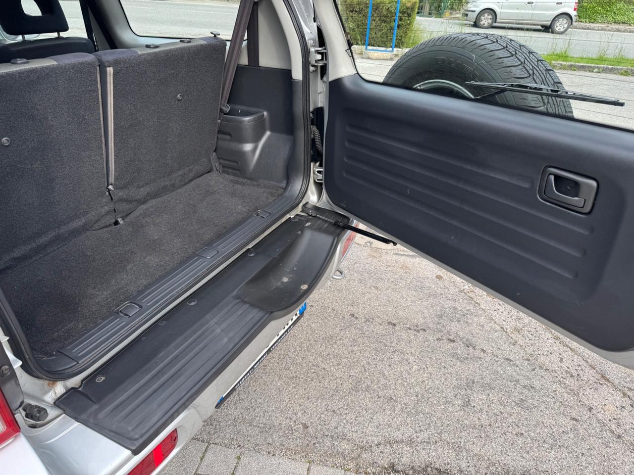 Suzuki Grand Vitara 2.0 turbodiesel 16V cat 3 porte