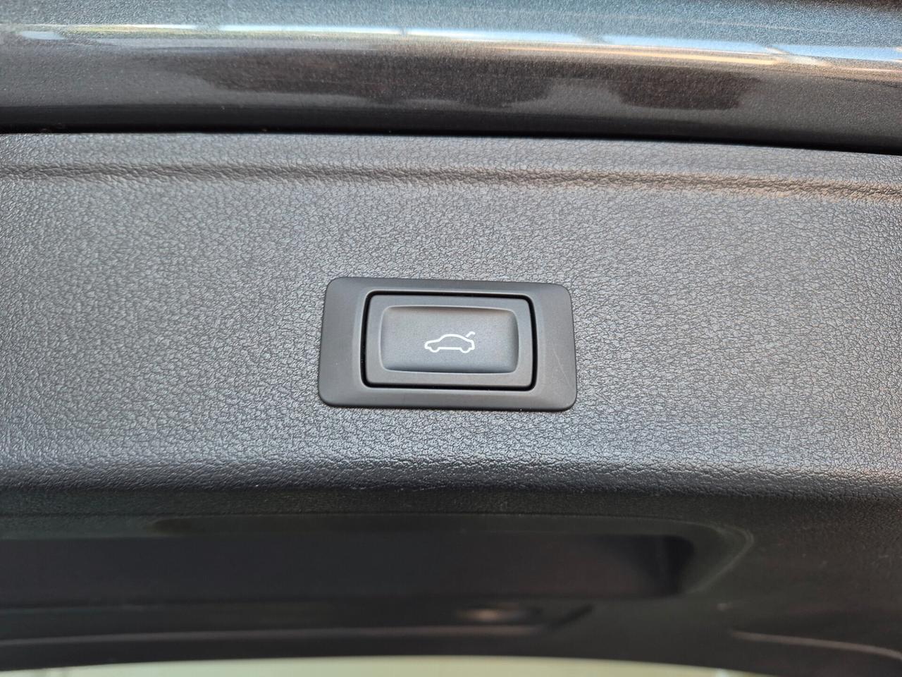 Audi A4 AVANT 2.0 TFSI/MHEV S LINE EDITION QUATTRO S-TRONIC TETTO PANORAMICO APRIBILE MATRIX NAVI APPLE CAR PLAY/ANDROID AUTO