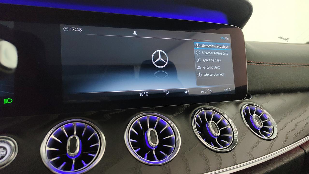 Mercedes-Benz E Cabrio 53 AMG eq-boost 4matic + auto