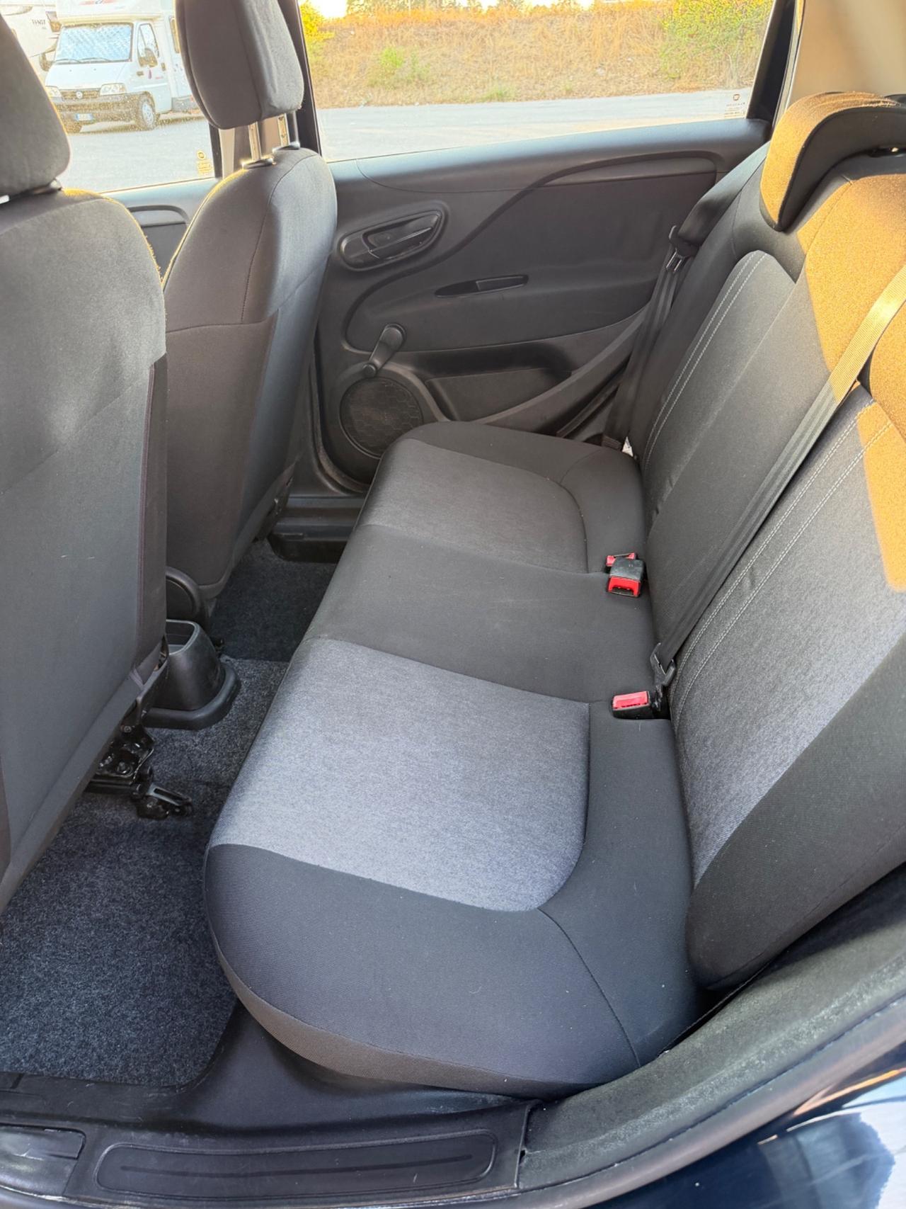Fiat Punto 1.2 8V 5 porte Lounge