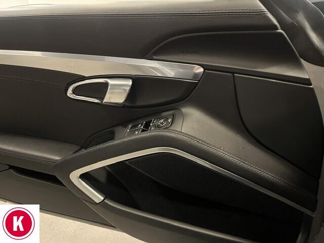 Porsche 718 Boxster 2.0
