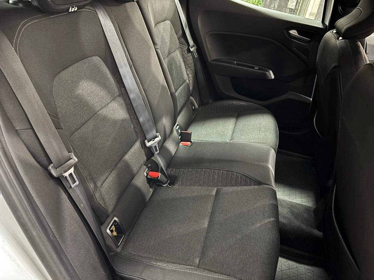 Renault Clio TCe 100 CV 5 porte Business