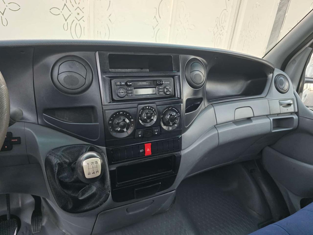 IVECO DAILY 35 C 12 CASSONE FISSO