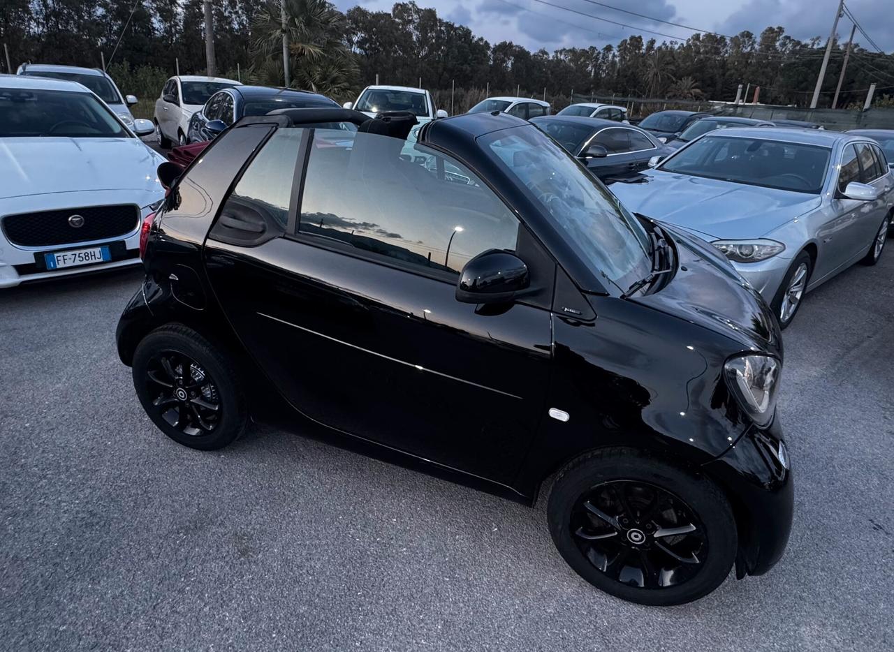 Smart ForTwo 70 1.0 twinamic cabrio Passion