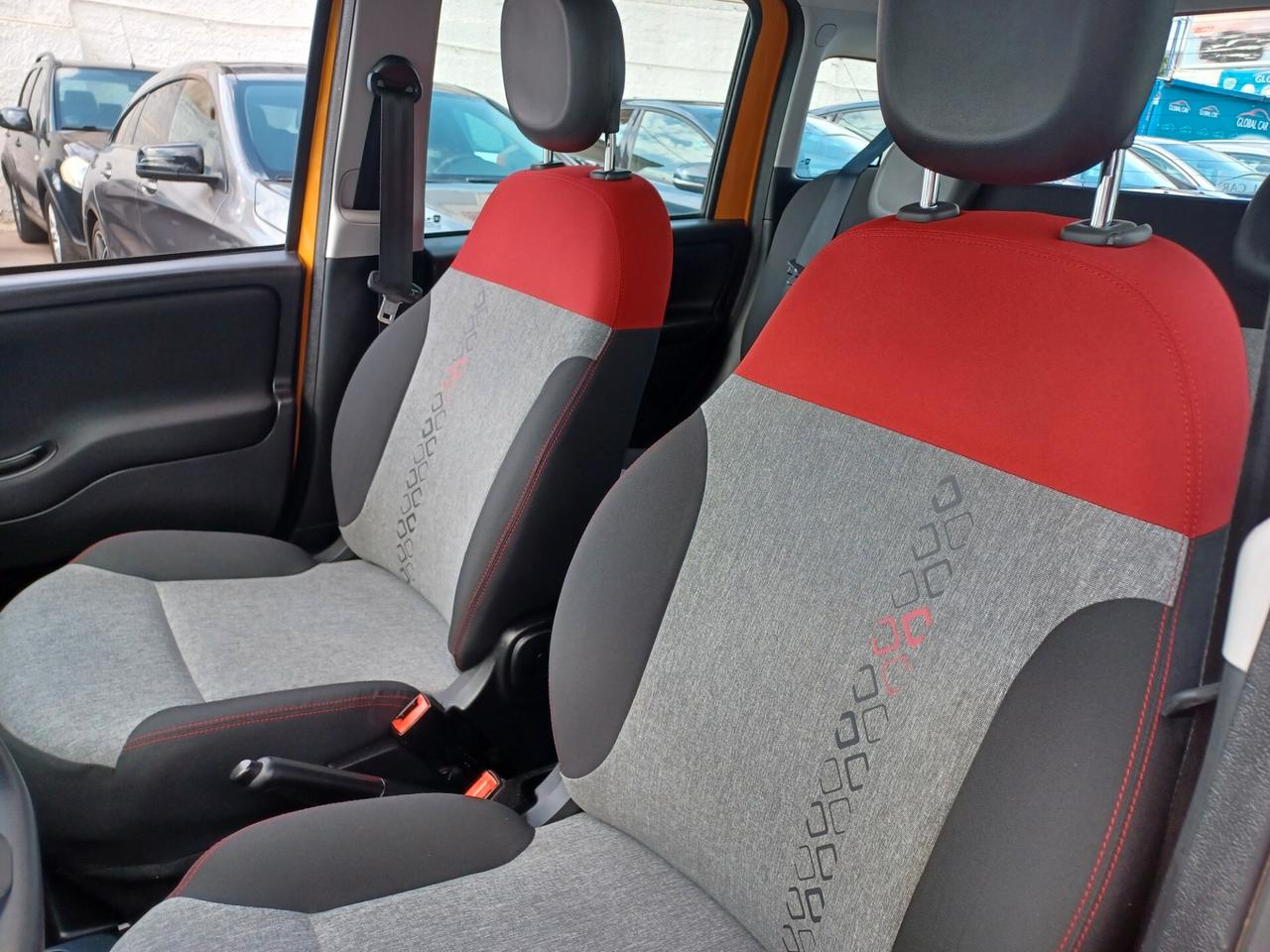 Fiat Panda 1.2 Lounge ANNO 2019 SOLO 60000 KM